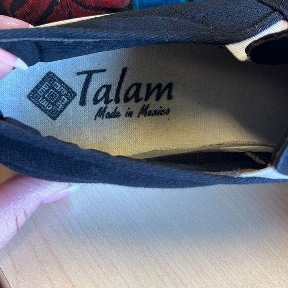 Talam Mexico Embroidered Black Floral Slip On Sneakers sz 10 EUC - Picture 5 of 5
